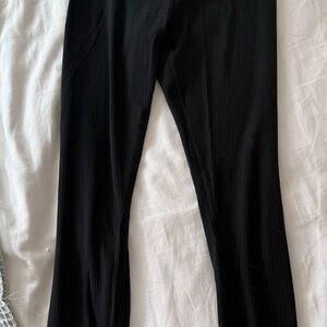 Alo Black Ribbed Leggings